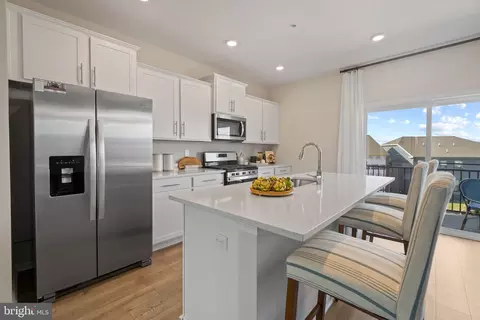 Kitchen - 366 Tiller St, Frederick, MD 21701 photo 2 of 4