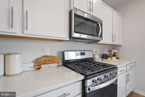 Kitchen - 366 Tiller St, Frederick, MD 21701 photo 3 of 4