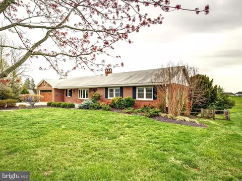 1233 Rosemont Dr, Knoxville, MD 21758