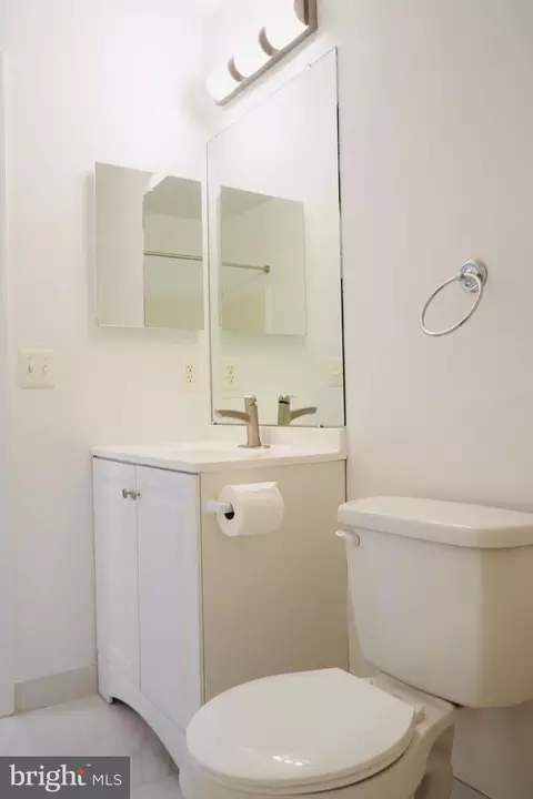 Bath - 5039 Saint Simon Ter, Frederick, MD 21703 photo 12 of 12