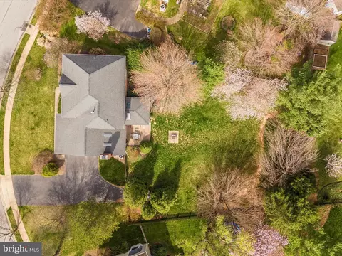 View/Area - 2432 Cobblestone Way, Frederick, MD 21702 photo 3 of 5