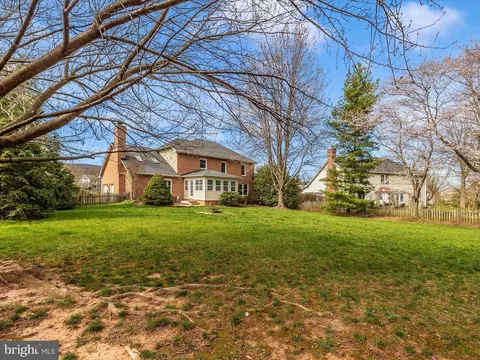 Exterior - 2432 Cobblestone Way, Frederick, MD 21702 photo 9 of 17