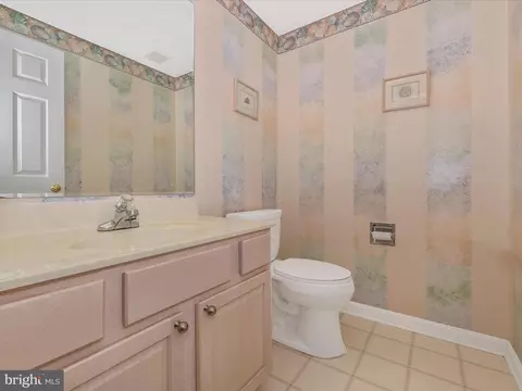 Bath - 2432 Cobblestone Way, Frederick, MD 21702 photo 4 of 4