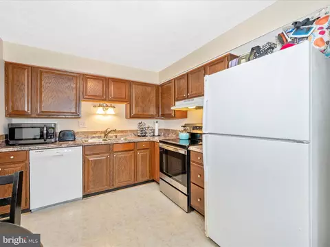 Kitchen - 6629 Haydown Ct, Frederick, MD 21703 photo 1 of 5