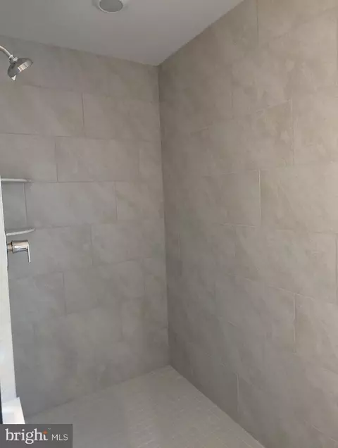 734 Bond St, Frederick, MD 21701 photo 14
