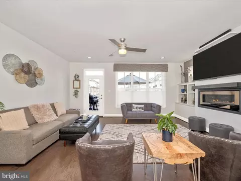 908 Lindley Rd, Frederick, MD 21701 photo 6