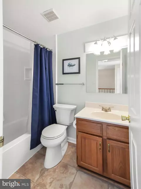 Bath - 8002 Reed Ct, Frederick, MD 21701 photo 4 of 5
