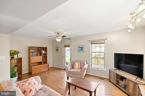Living - 8002 Reed Ct, Frederick, MD 21701 photo 1 of 6