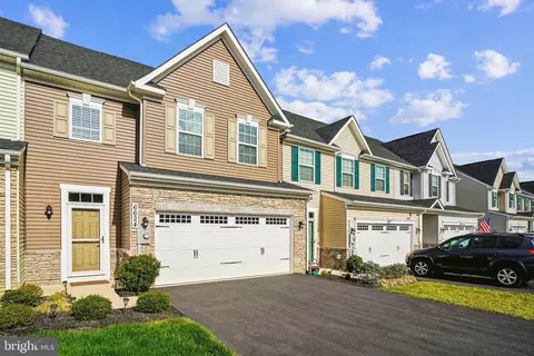 6624 Blue Beech Dr, Frederick, MD 21703