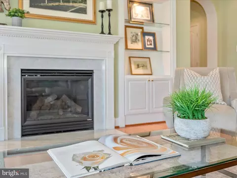 Living - 2699 Monocacy Ford Rd, Frederick, MD 21701 photo 9 of 14