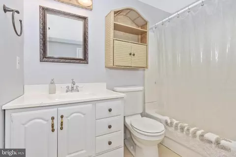 833 Dunbrooke Ct, Frederick, MD 21701 photo 37