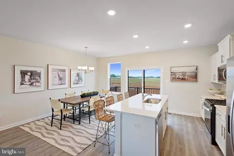 Kitchen - 364 Tiller St, Frederick, MD 21701 photo 4 of 5