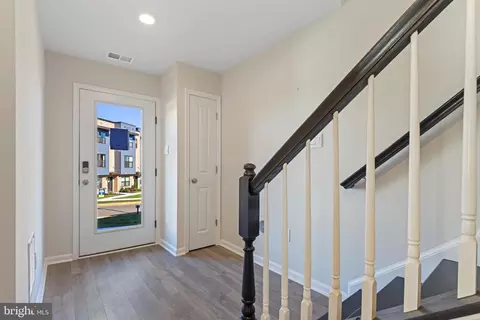 Entry Way - 364 Tiller St, Frederick, MD 21701 photo 1 of 3