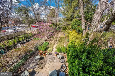 41 E 3rd St E, Frederick, MD 21701 photo 5