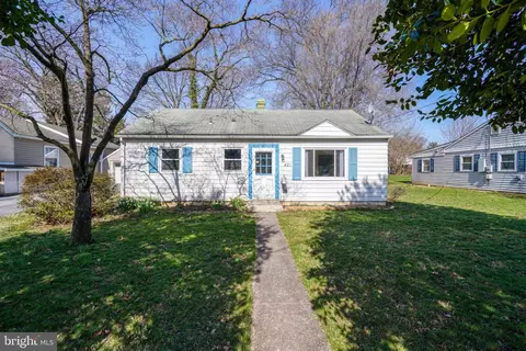 421 Lee Pl, Frederick, MD 21702