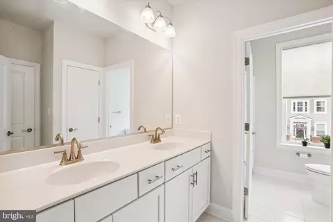 Bath - 5111 Continental Dr, Frederick, MD 21703 photo 4 of 5