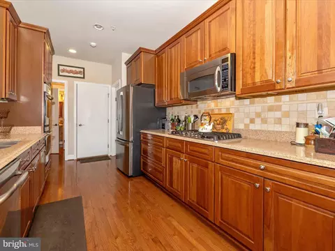 Kitchen - 2421 Mill Race Rd, Frederick, MD 21701 photo 3 of 5