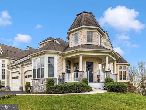 Exterior - 2421 Mill Race Rd, Frederick, MD 21701 photo 8 of 16