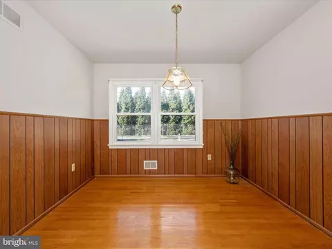 Dining - 1131 Young Pl, Frederick, MD 21702 photo 2 of 3