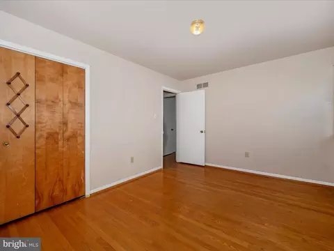 Bedroom - 1131 Young Pl, Frederick, MD 21702 photo 2 of 3