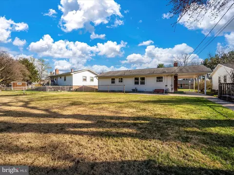 Exterior - 1131 Young Pl, Frederick, MD 21702 photo 8 of 16
