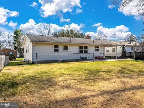 Exterior - 1131 Young Pl, Frederick, MD 21702 photo 7 of 16