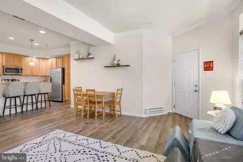 Entry Way - 6460 Alan Linton Blvd E, Frederick, MD 21703 photo 2 of 5