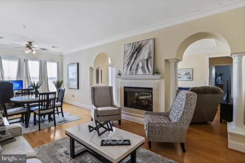Living - 2500 Waterside Dr #415, Frederick, MD 21701 photo 4 of 6