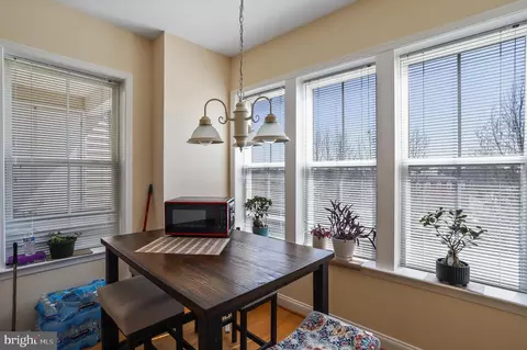 Dining - 2500 Waterside Dr #415, Frederick, MD 21701 photo 2 of 2