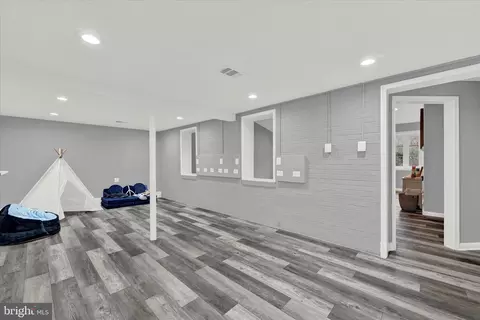 Entry Way - 4910 Reels Mill Rd, Frederick, MD 21704 photo 13 of 13