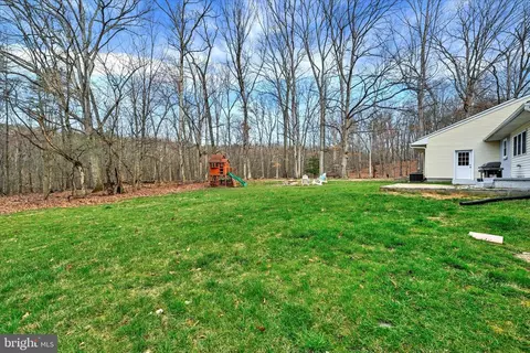 Exterior - 4910 Reels Mill Rd, Frederick, MD 21704 photo 2 of 5