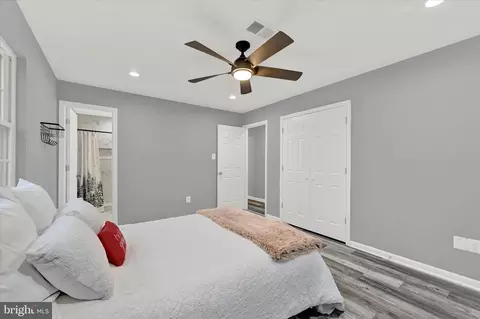 Bedroom - 4910 Reels Mill Rd, Frederick, MD 21704 photo 2 of 2