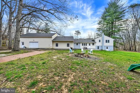 Exterior - 4910 Reels Mill Rd, Frederick, MD 21704 photo 4 of 5