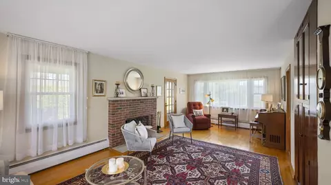 Living - 7819 Spout Spring Rd, Frederick, MD 21702 photo 1 of 6