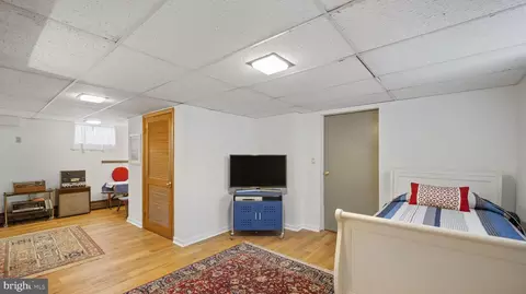 Living - 7819 Spout Spring Rd, Frederick, MD 21702 photo 6 of 6