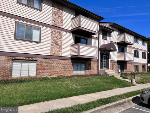 993 J Heather Ridge Dr #5J, Frederick, MD 21702
