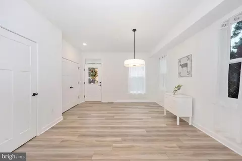 Entry Way - 362 A Madison St, Frederick, MD 21701 photo 3 of 18