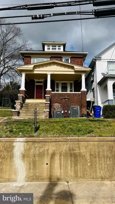 605 W Potomac St, Brunswick, MD 21716