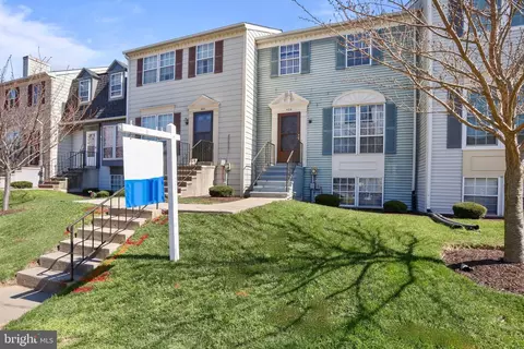 406 Terry Ct #B4, Frederick, MD 21701 photo 2