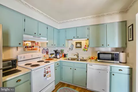 406 Terry Ct #B4, Frederick, MD 21701 photo 10