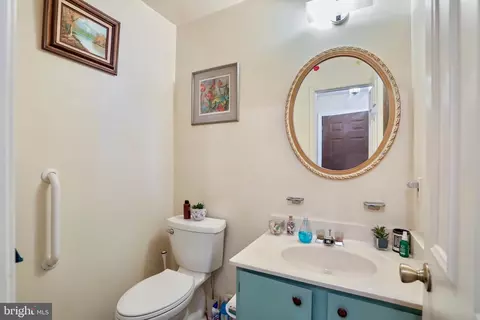 406 Terry Ct #B4, Frederick, MD 21701 photo 8