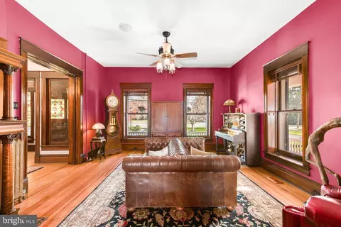 Living - 312 E Main St, Middletown, MD 21769 photo 3 of 10