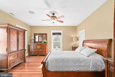Bedroom - 312 E Main St, Middletown, MD 21769 photo 5 of 11