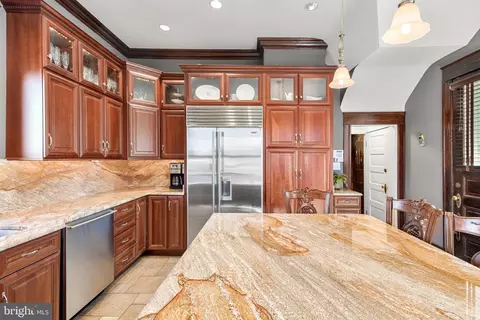 Kitchen - 312 E Main St, Middletown, MD 21769 photo 4 of 7