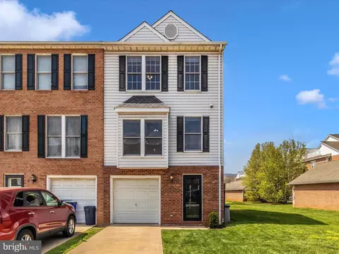 11 Springer Ct, Thurmont, MD 21788