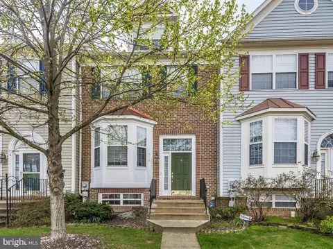 Exterior - 920 Mosby Dr, Frederick, MD 21701 photo 2 of 11