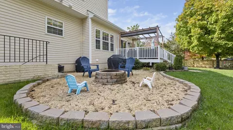 Exterior - 1940 Timber Grove Rd, Frederick, MD 21702 photo 6 of 9
