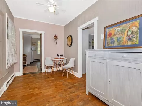 Dining - 917 E C St, Brunswick, MD 21716 photo 1 of 2