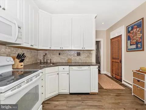 Kitchen - 917 E C St, Brunswick, MD 21716 photo 1 of 5