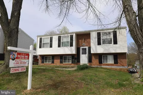 1537 Andover Ln, Frederick, MD 21702 photo 2